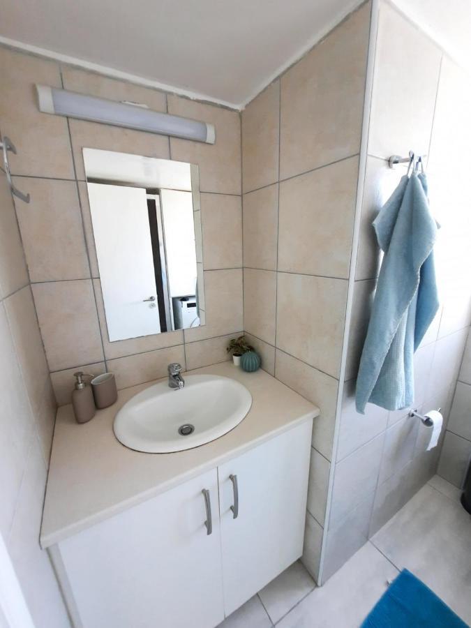 Sea-Esta Seaview Apartment, 200 Meters To The Beach Larnaca Extérieur photo